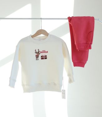 Костюм “Happy Holidays”