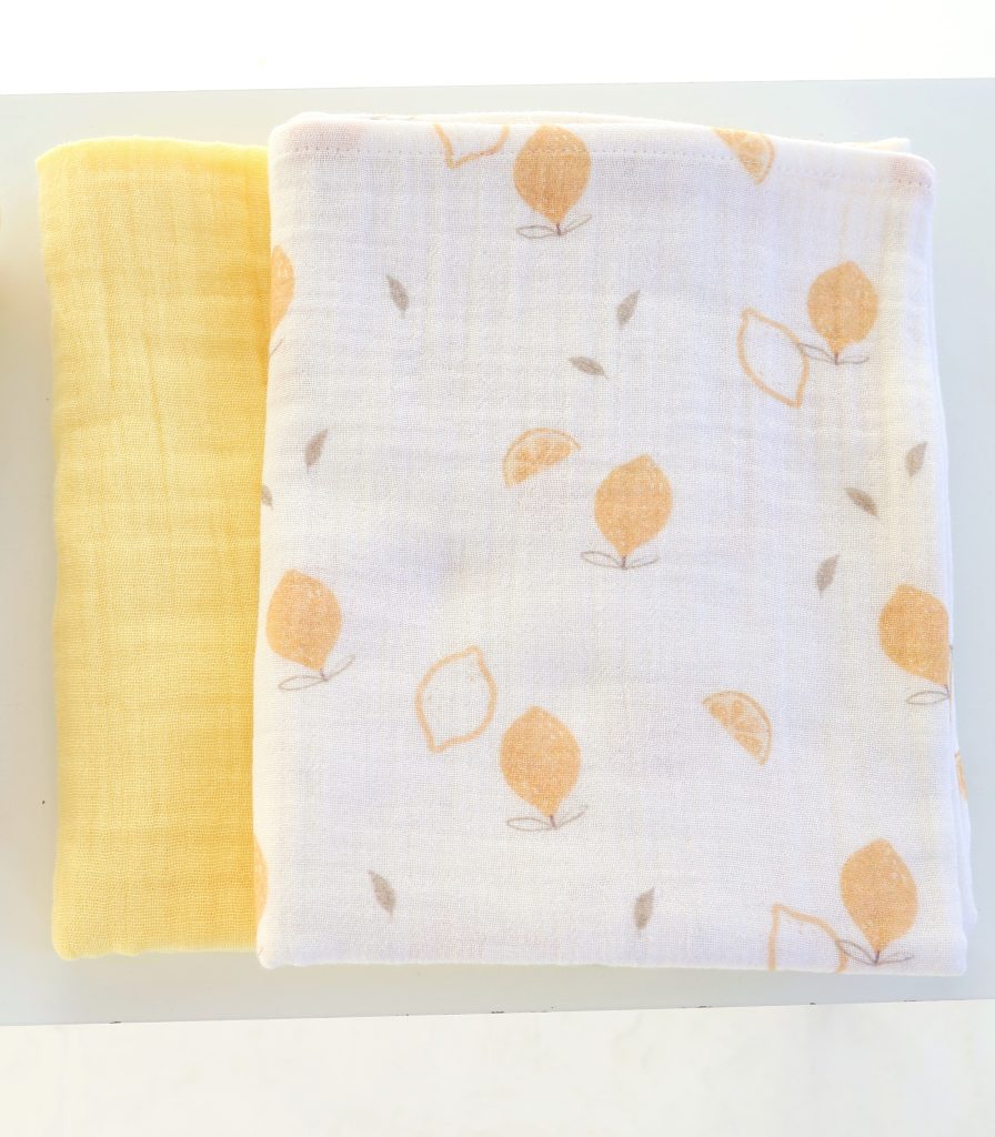 Комплект пеленатор +пелюшки “Лимони”